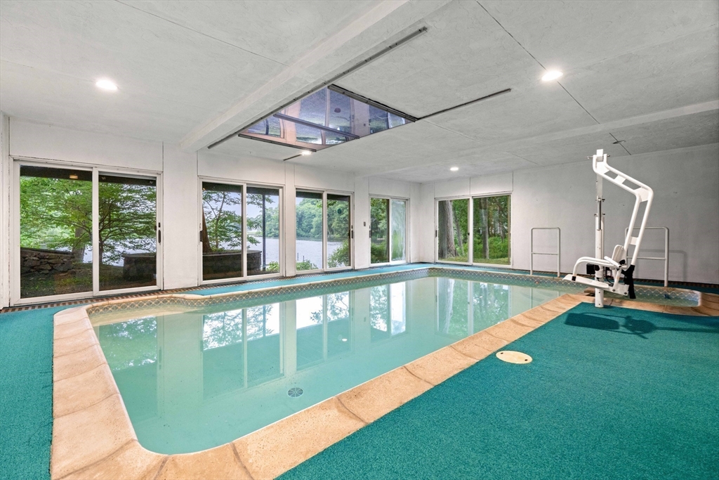 5 Norwood Pond Rd