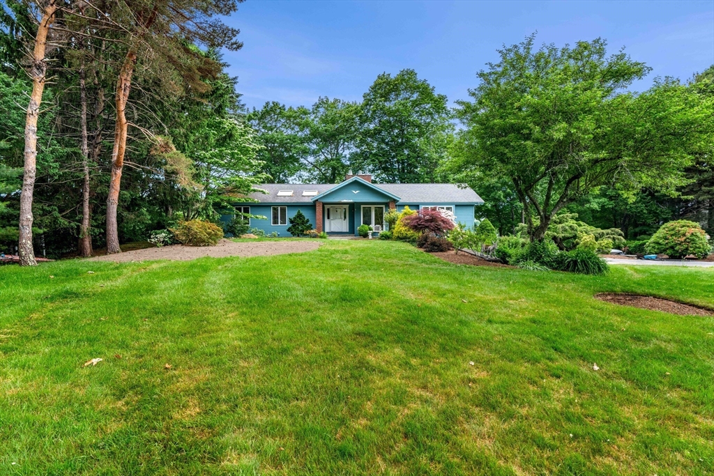 5 Norwood Pond Rd
