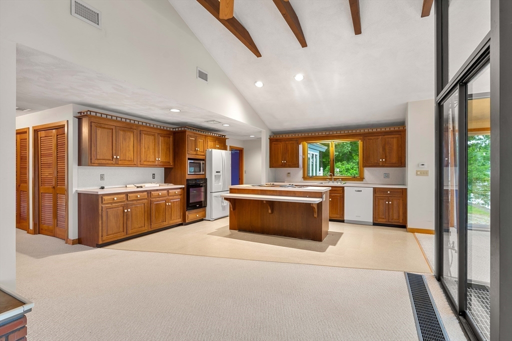 5 Norwood Pond Rd