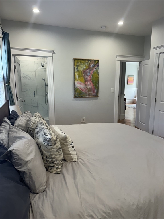 10 Fairview St # 1