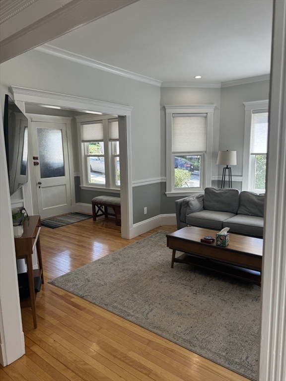 10 Fairview St # 1