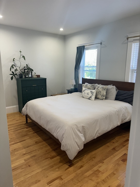 10 Fairview St # 1