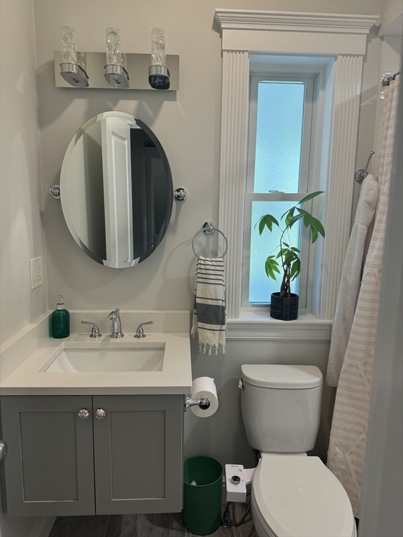 10 Fairview St # 1