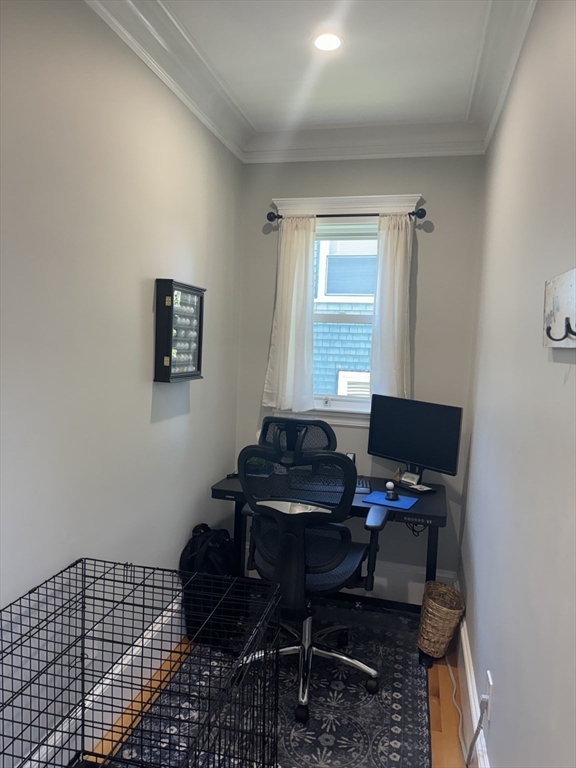 10 Fairview St # 1