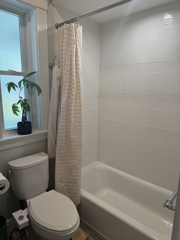 10 Fairview St # 1