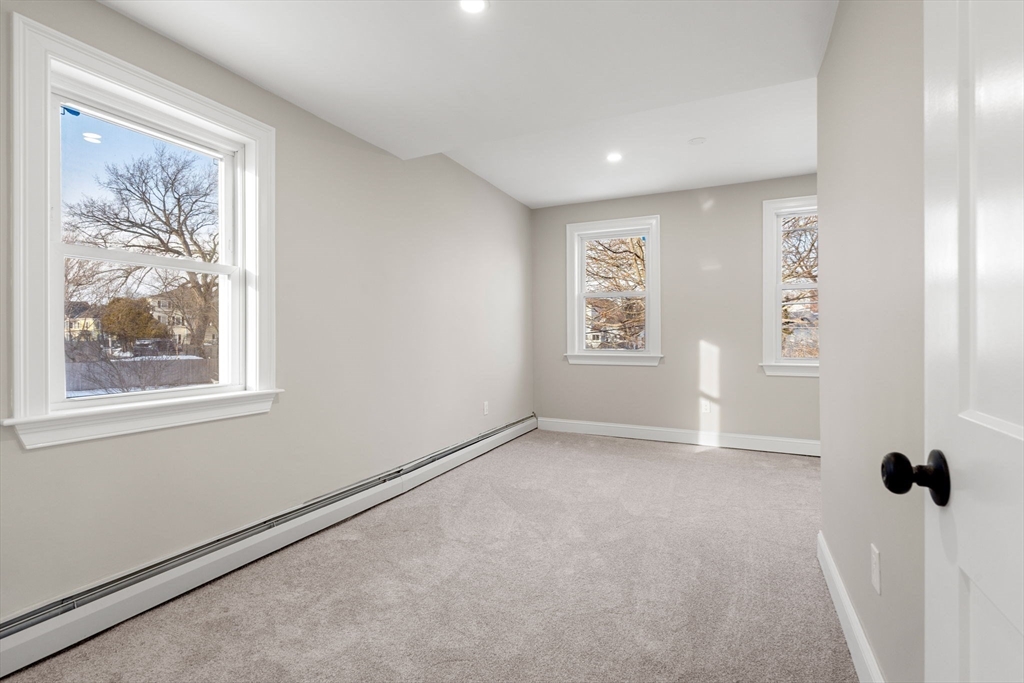 16 Union St