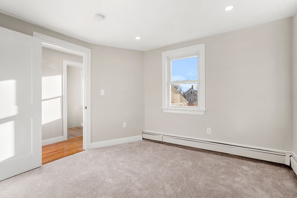 16 Union St