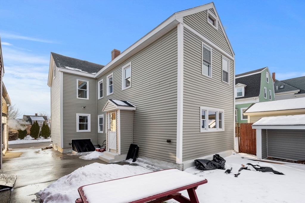 16 Union St