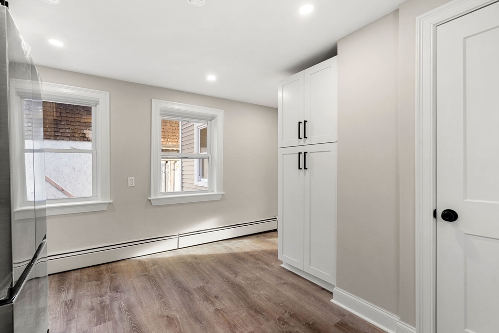16 Union St