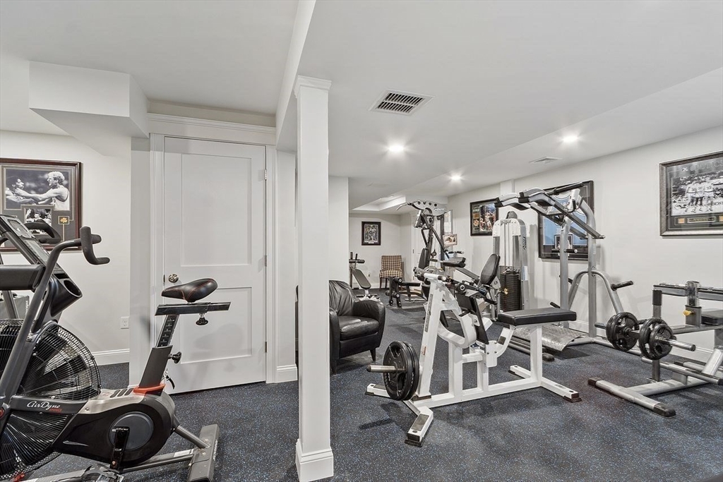 116 Livingstone Avenue