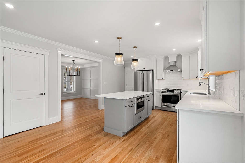 125 Livingstone Ave