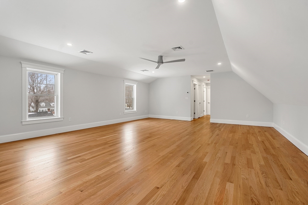 125 Livingstone Ave