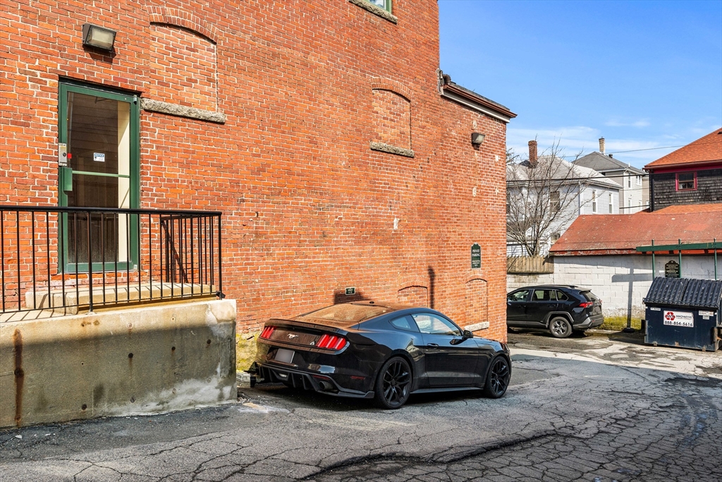 315 Rantoul St # 106