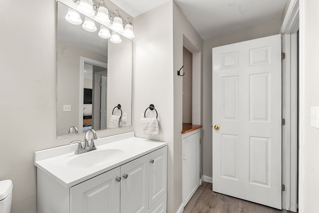 315 Rantoul St # 106