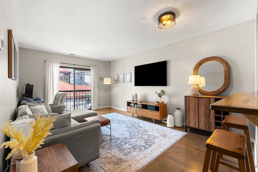 315 Rantoul St # 106