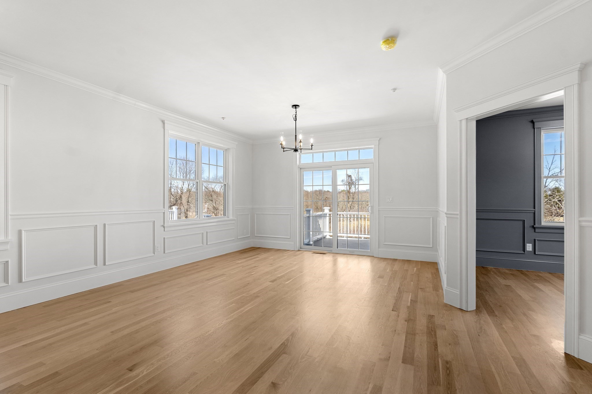 24 Fellows Rd # 3