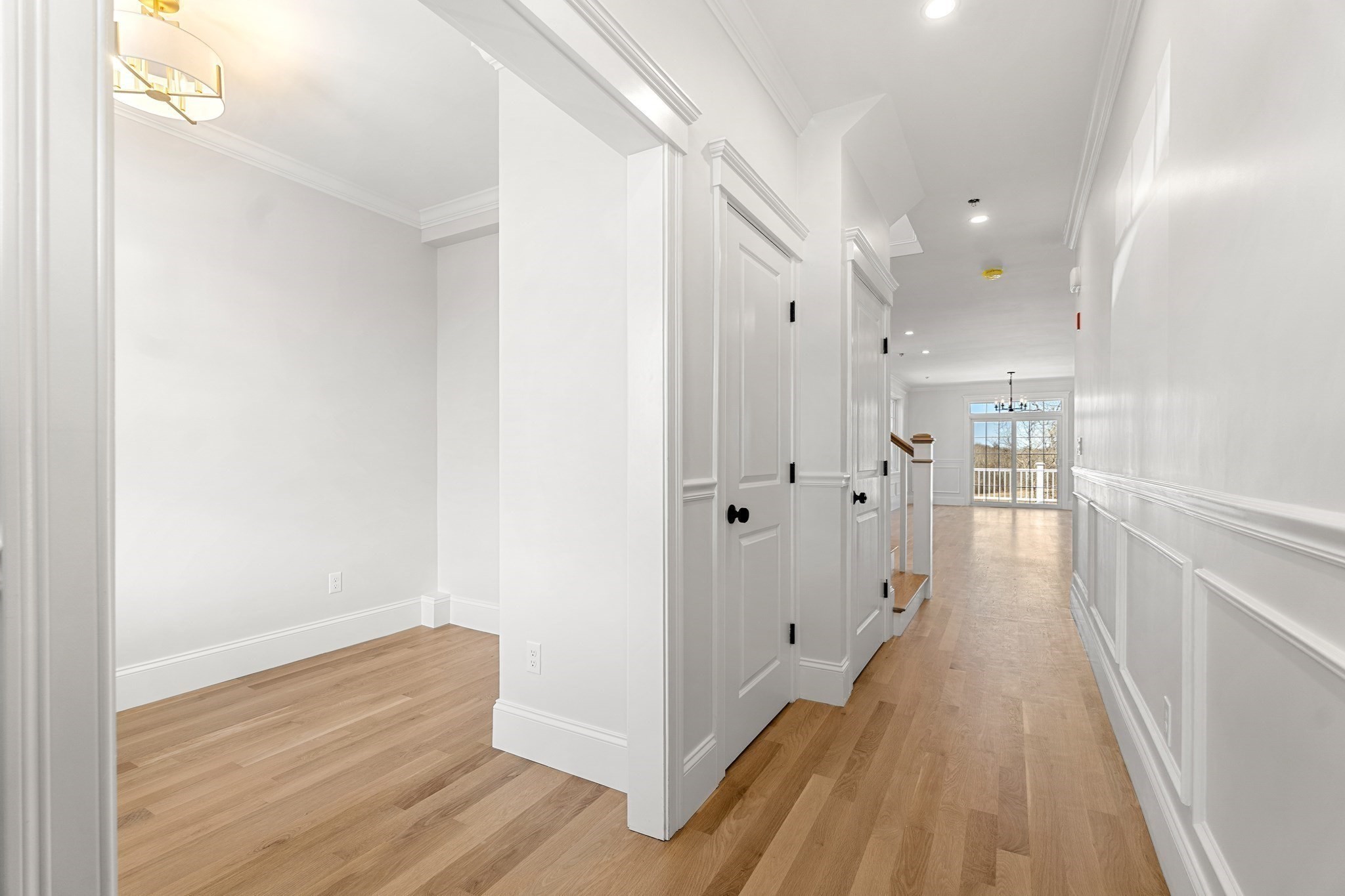 24 Fellows Rd # 3