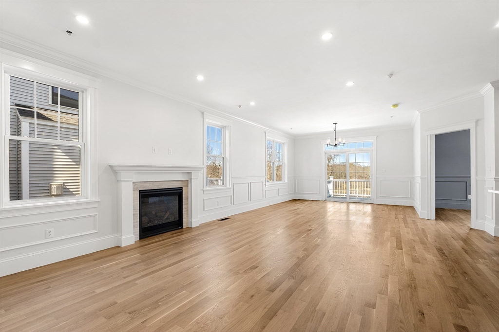 24 Fellows Rd # 3