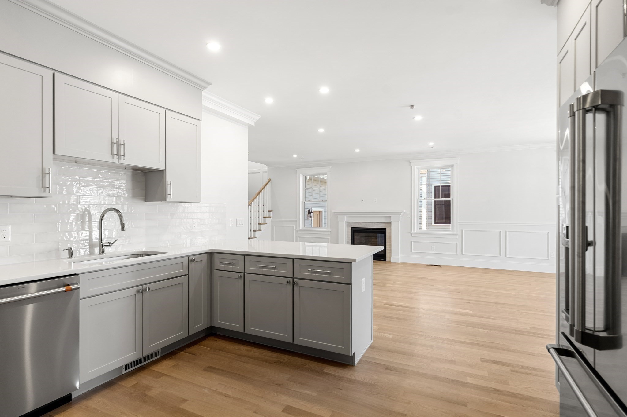 24 Fellows Rd # 3