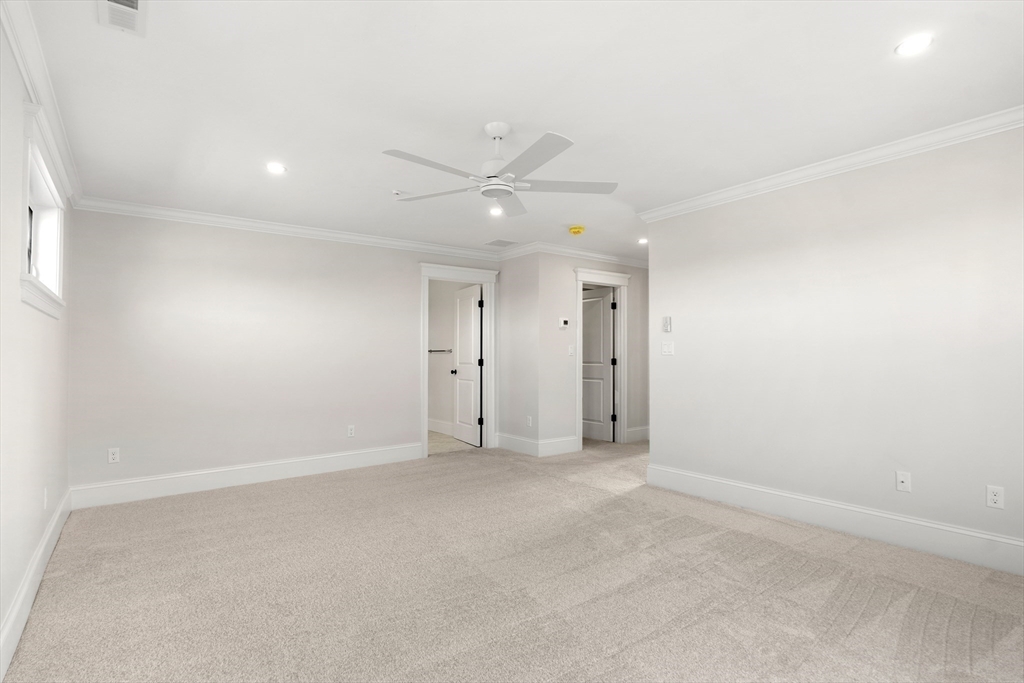24 Fellows Rd # 3