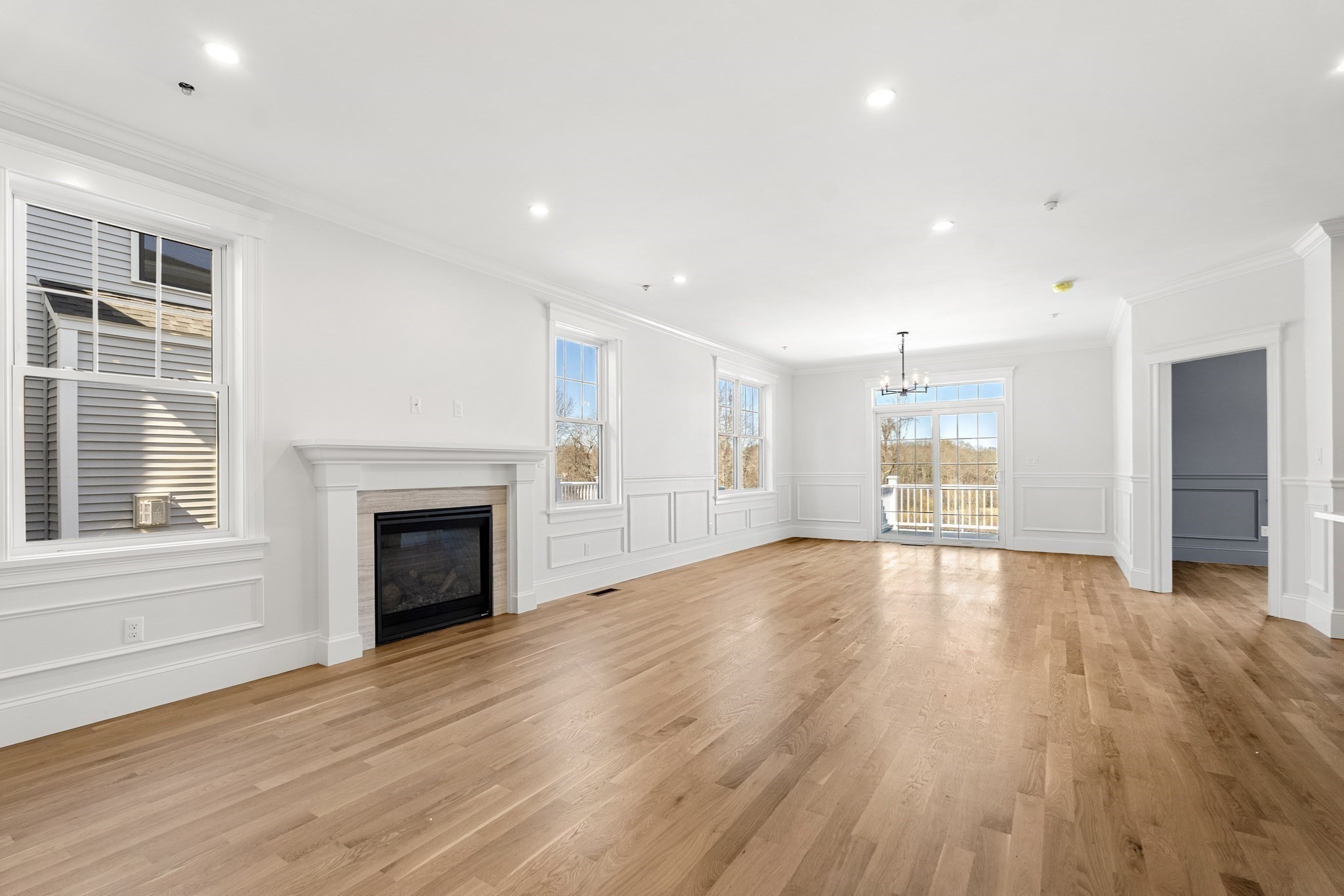 24 Fellows Rd # 3