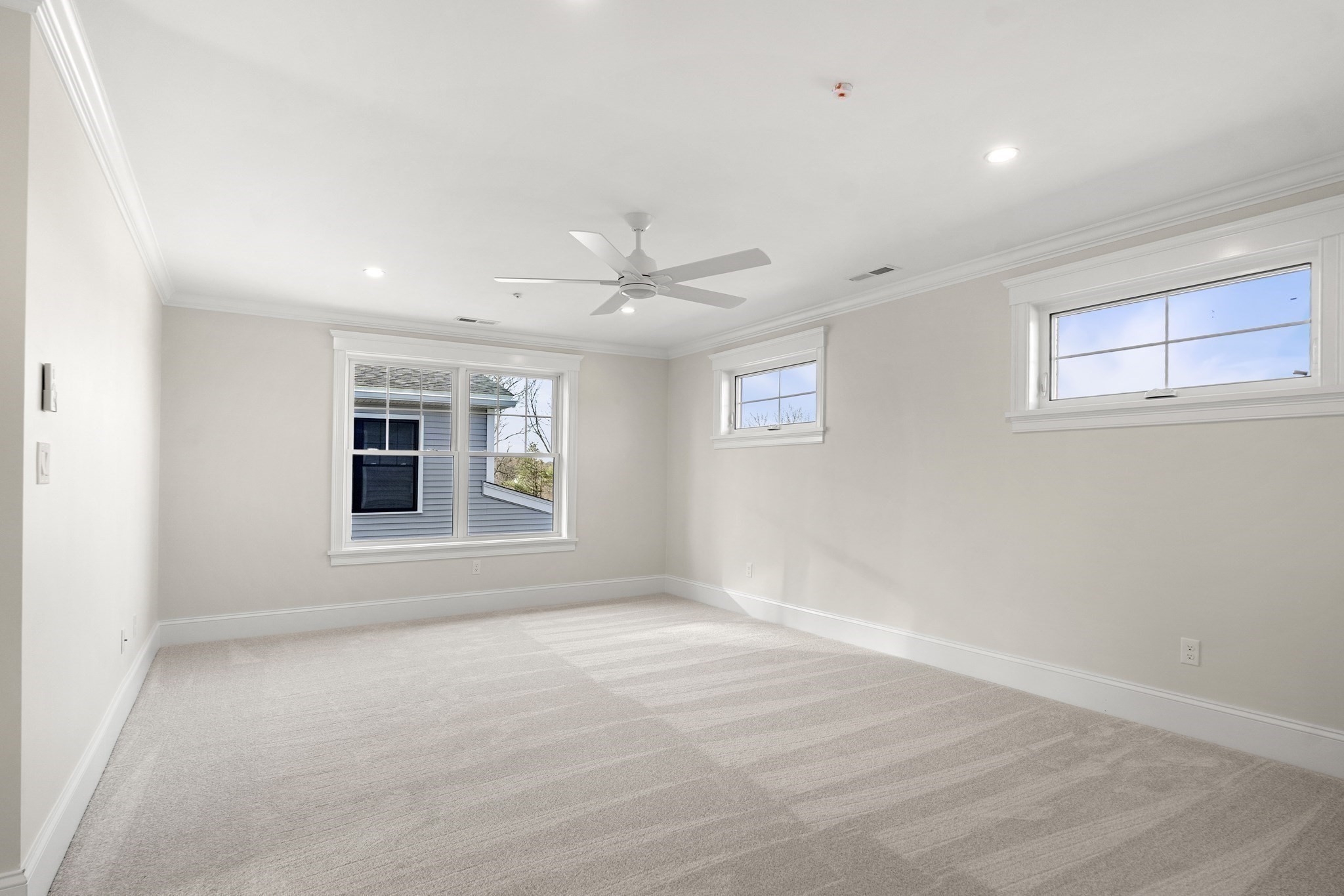 24 Fellows Rd # 3