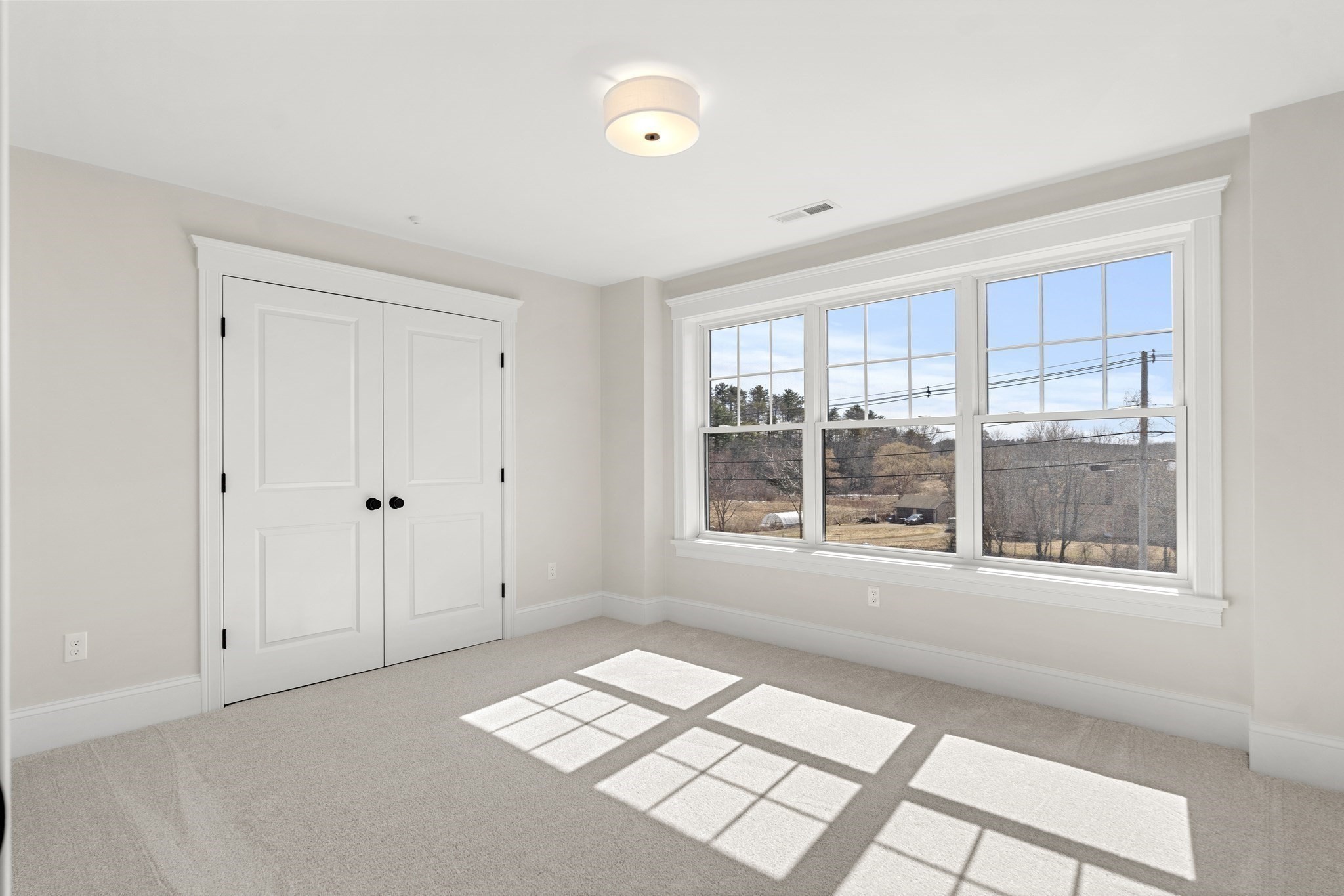 24 Fellows Rd # 3
