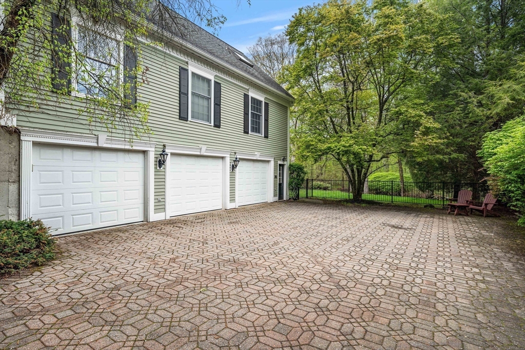 37 Old Planters Rd