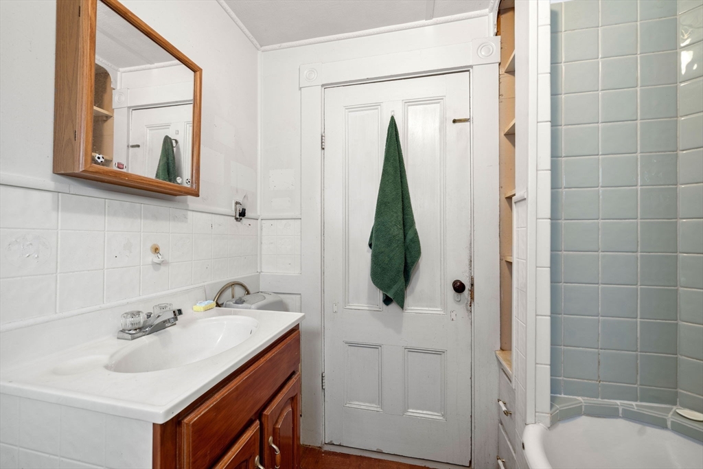19 Greene St