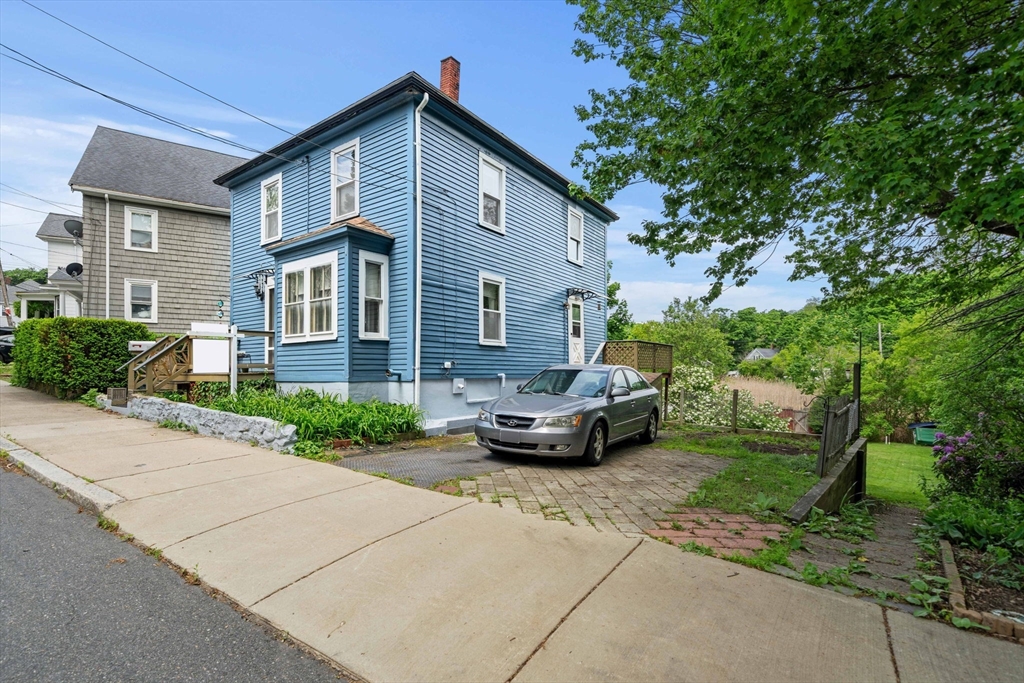 19 Greene St