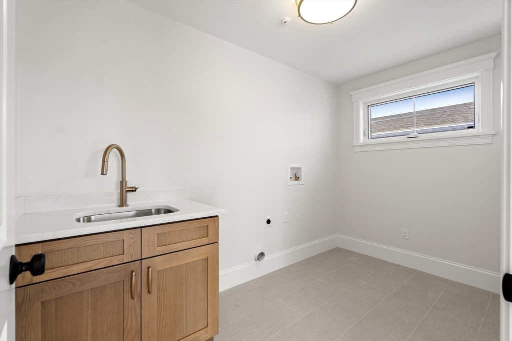 24 Fellows Road # 2