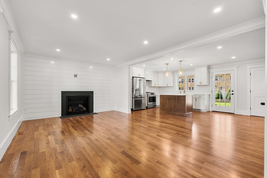 9 Harvey Park