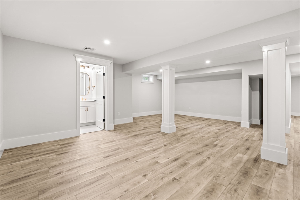 9 Harvey Park