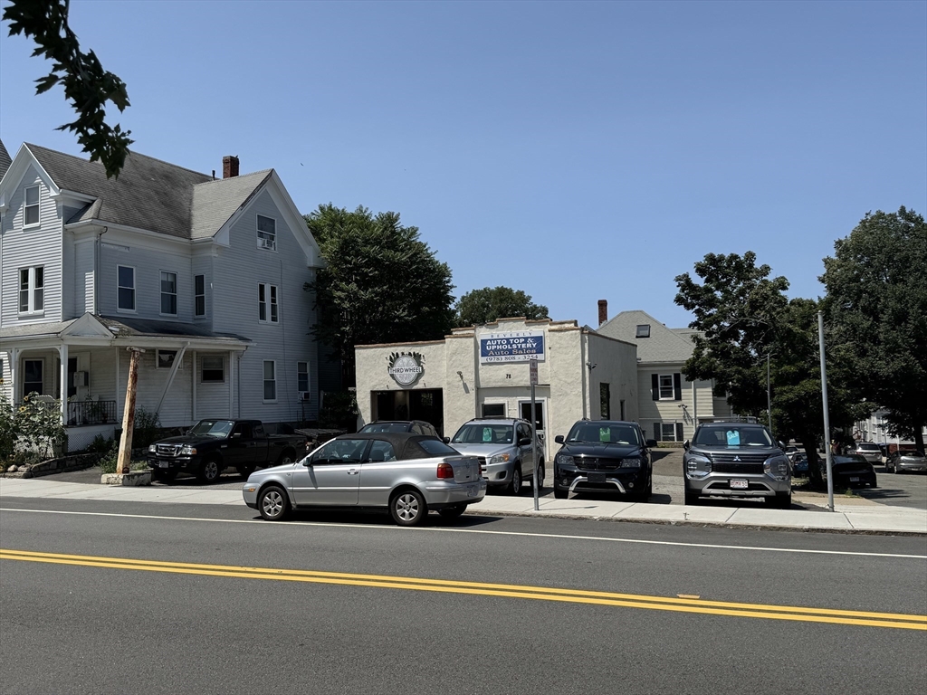 78 Cabot Street