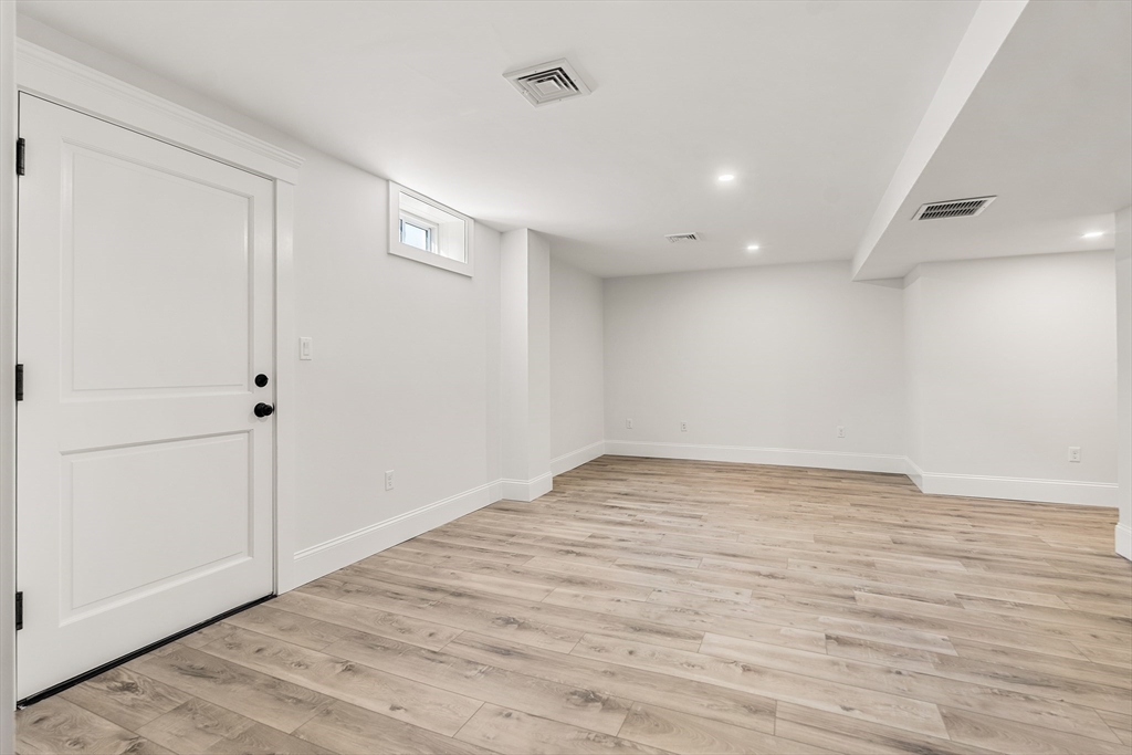 10 Harvey Park
