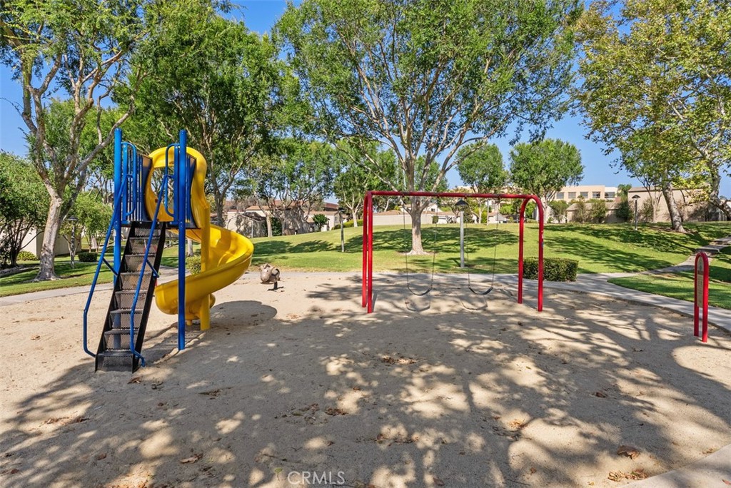 3215 Stonewood Court