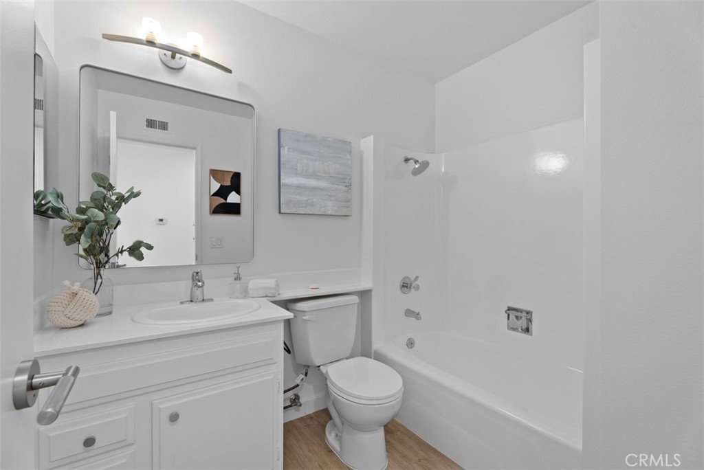 3215 Stonewood Court