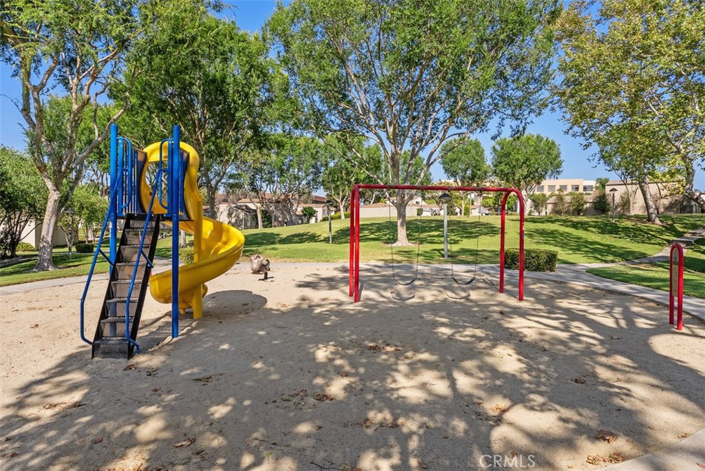 3215 Stonewood Court