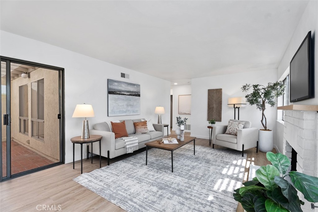 3215 Stonewood Court