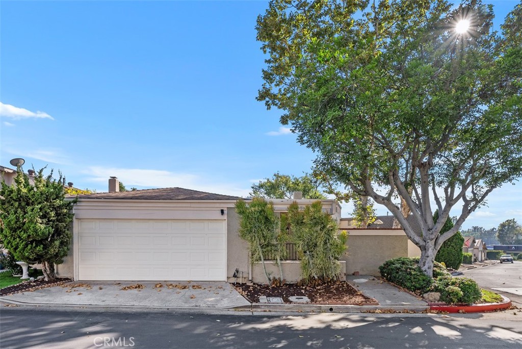 3215 Stonewood Court