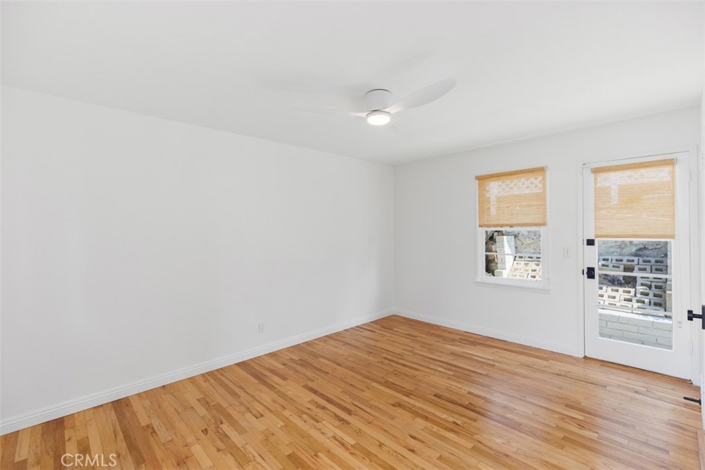 1800 Glenneyre Street