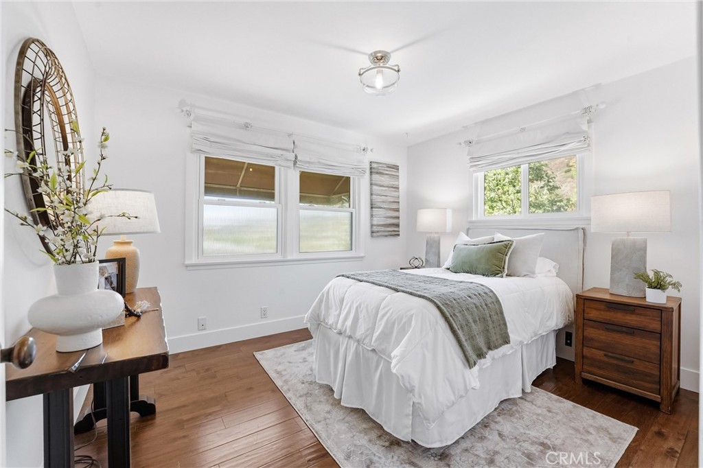 980 Bluebird Canyon