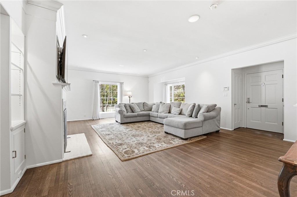 3600 Grayburn