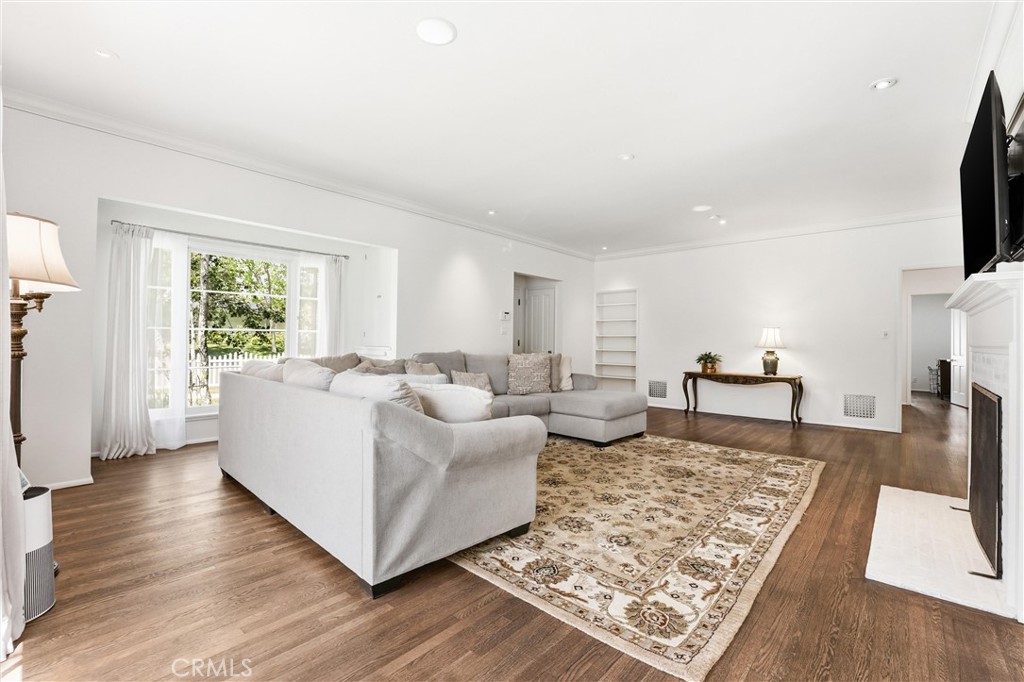 3600 Grayburn