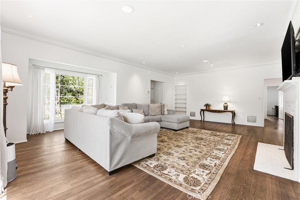 3600 Grayburn