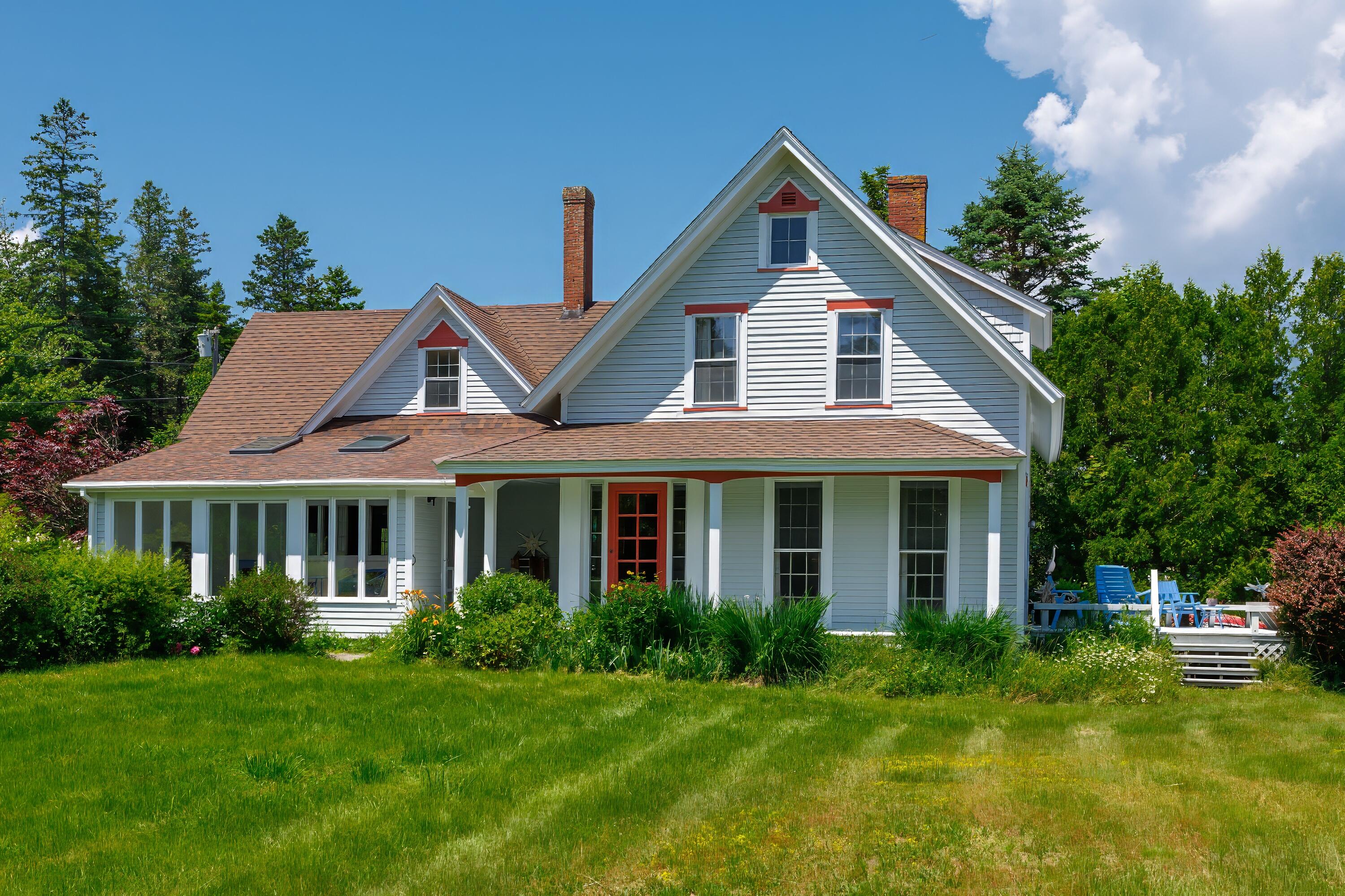7 Columbia Avenue
