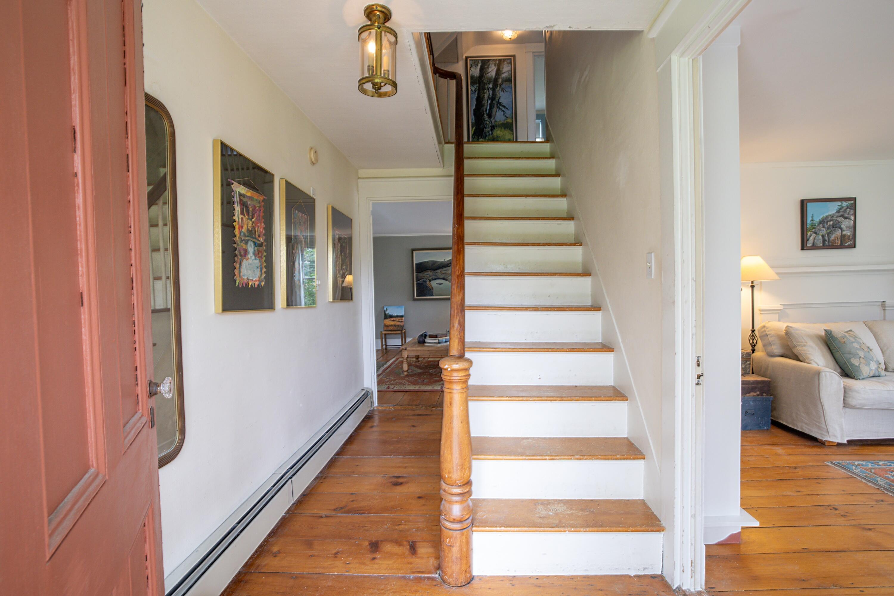 7 Columbia Avenue