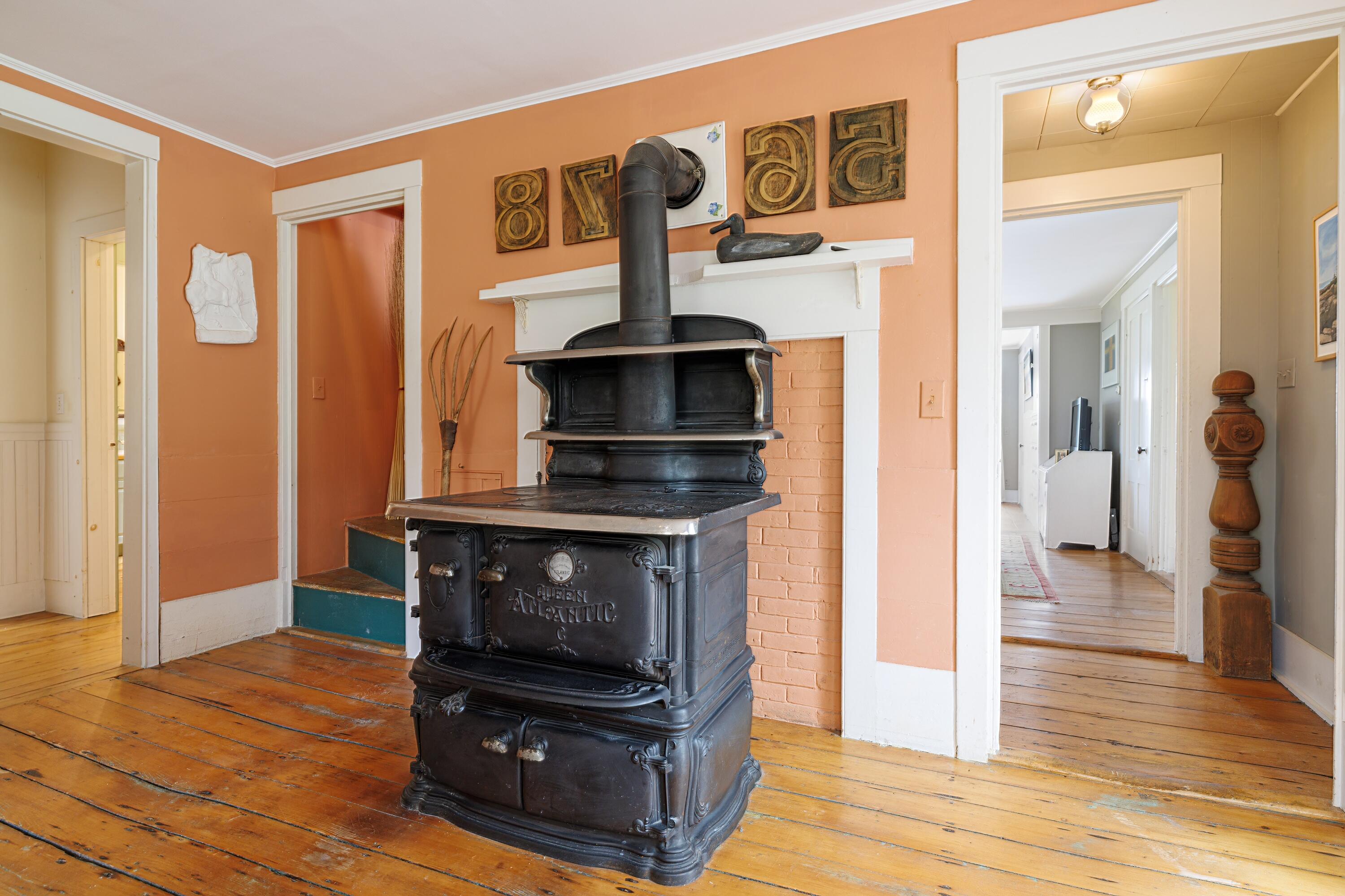 7 Columbia Avenue