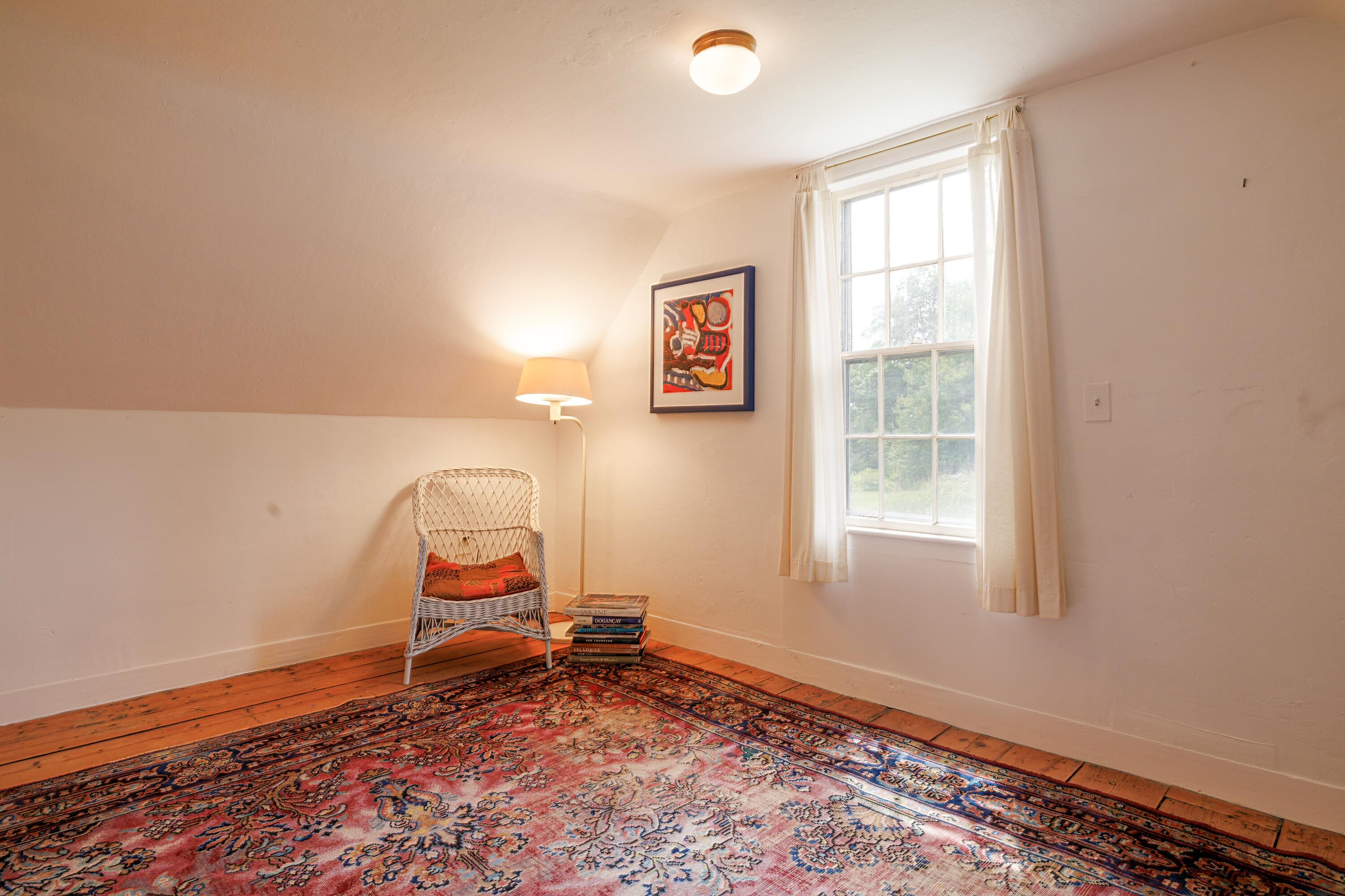 7 Columbia Avenue