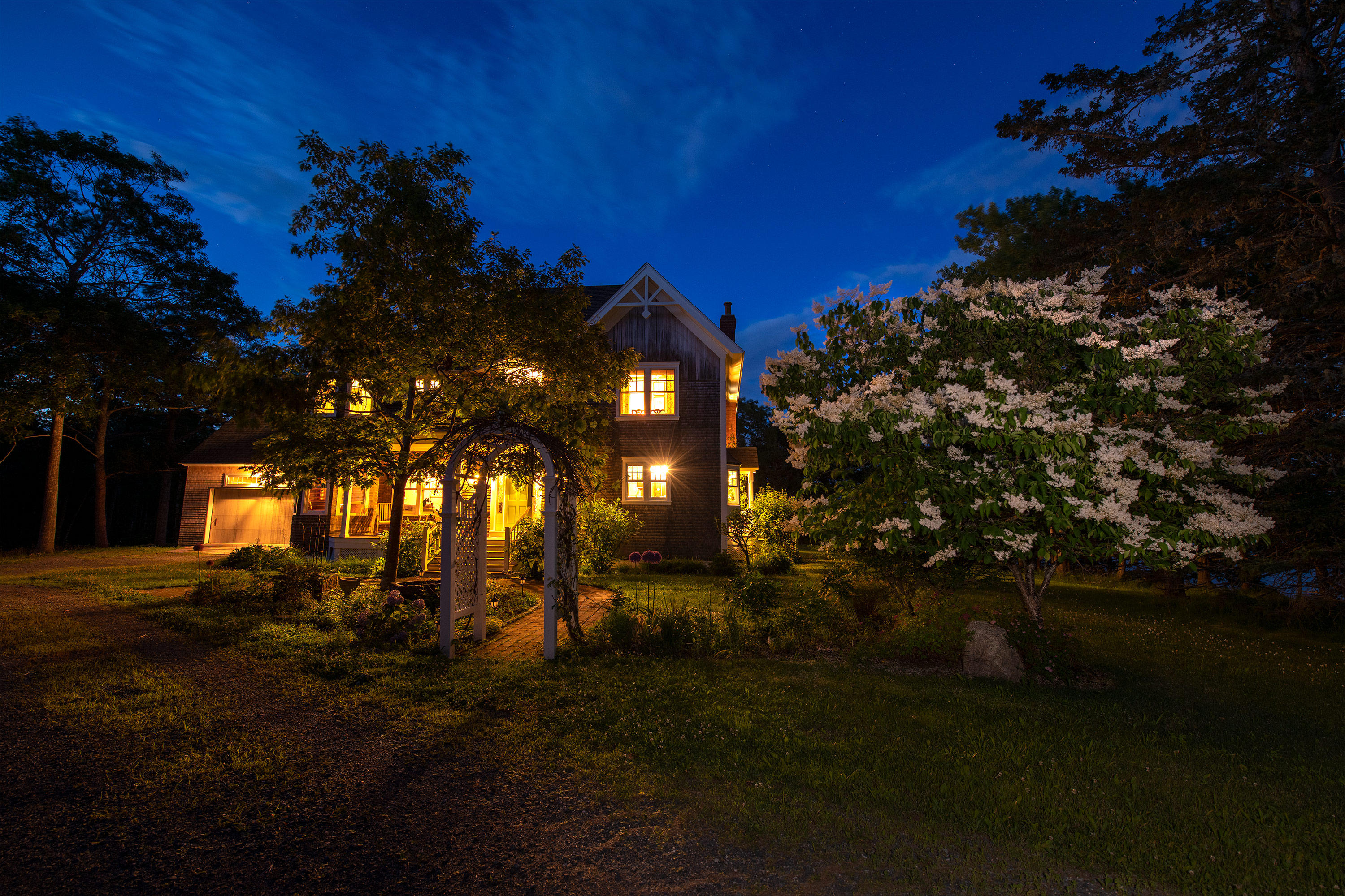 48 Oak Point Road